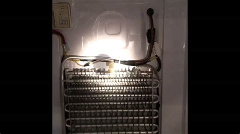 water under crisper drawers in refrigerator samsung|Fixing Samsung fridge ice buildup and Leaking water under。